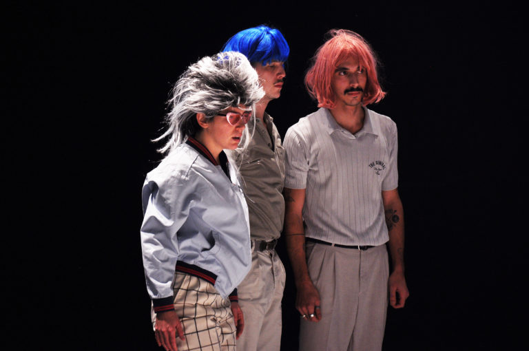 Photo de I AM NOT WHAT I AM : ils débarquent sur le ring !