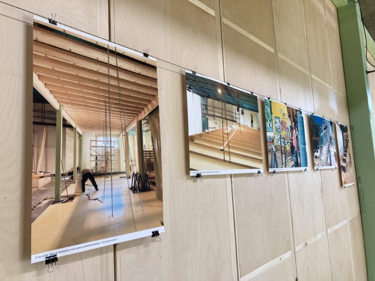 Photo de EN CE MOMENT, DANS LE FOYER DU LOUP : Venez découvrir notre exposition photo dédiée au grand chantier de l'été !